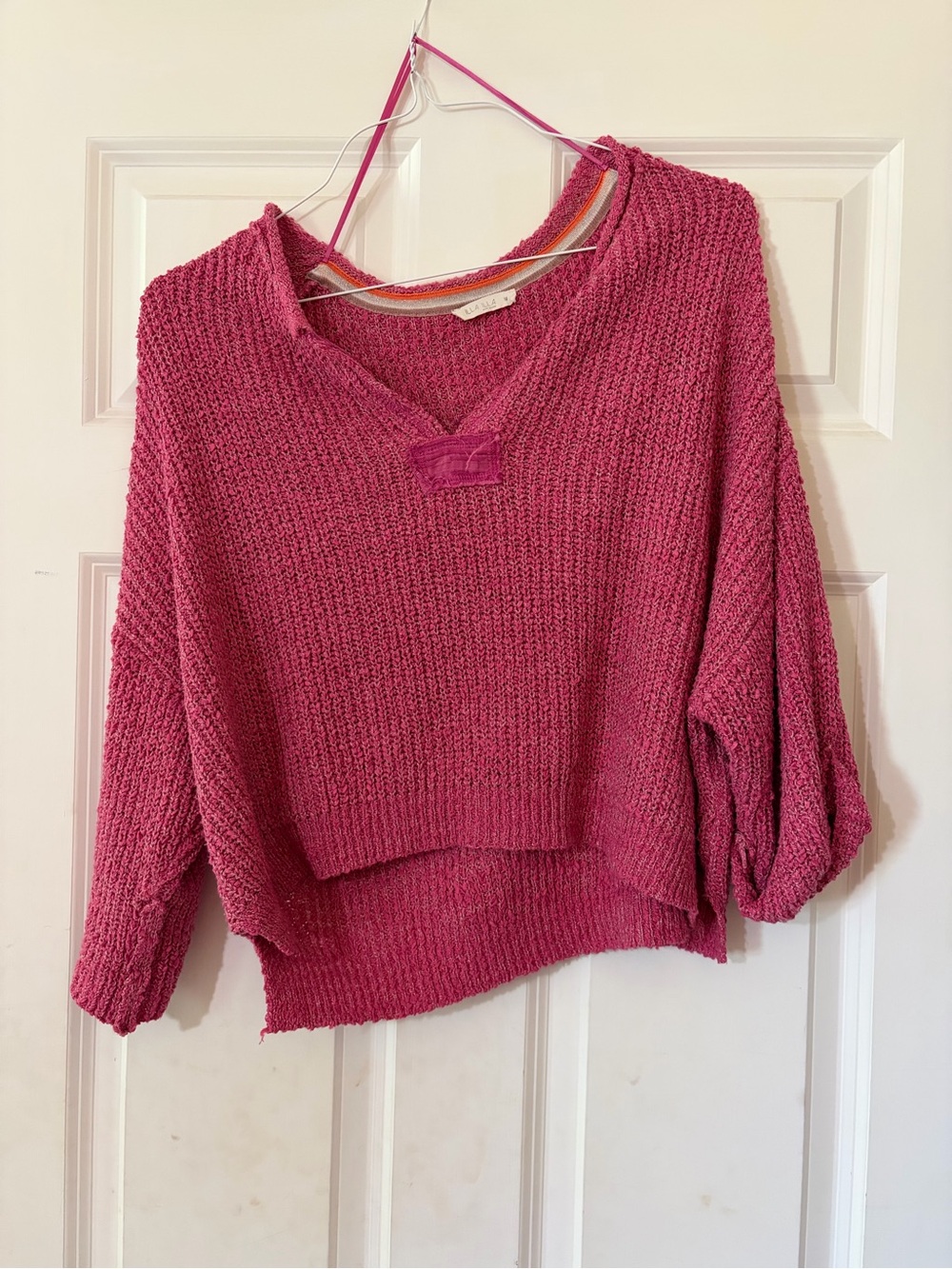 ILLA ILLA Raspberry Pink V-Neck Chunky Knit Sweater